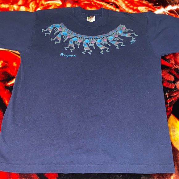 3/$30 Vintage Arizona Shirt - Picture 4 of 9